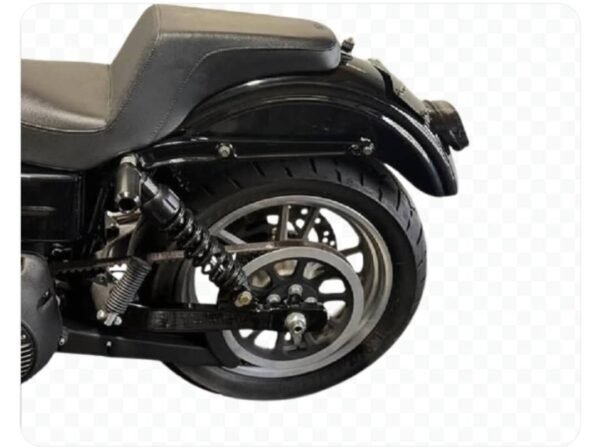 124 Street Bob - Image 8
