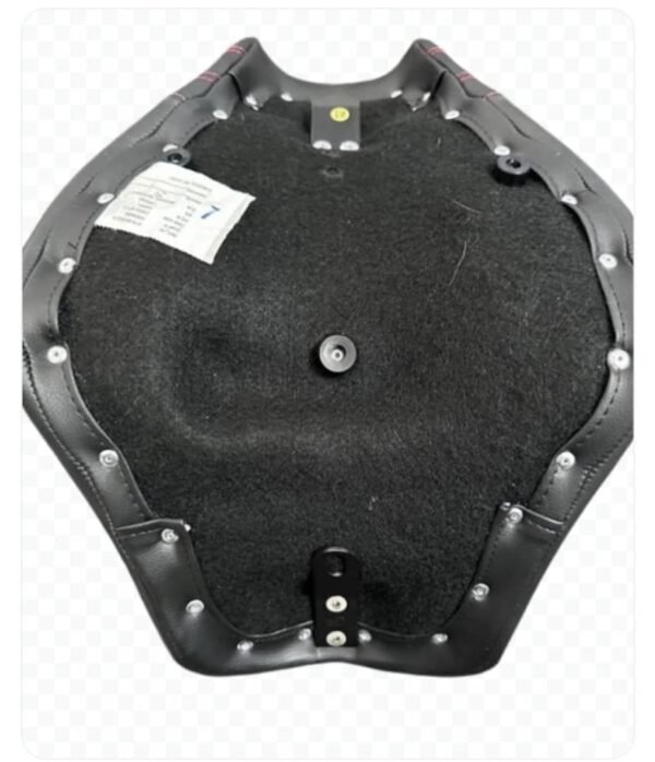 Saddlemen seat  for Harley softail 2018 - Image 4