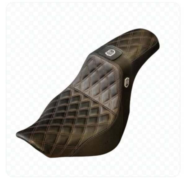 Bronze stitch SDC x Saddlemen seat