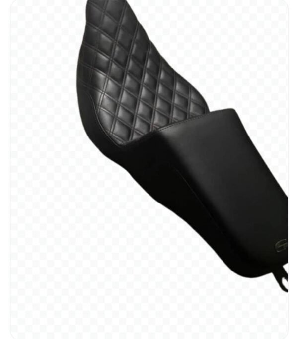 Saddlemen Seat with red stitching - Image 3