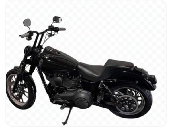 124 Street Bob - Image 3